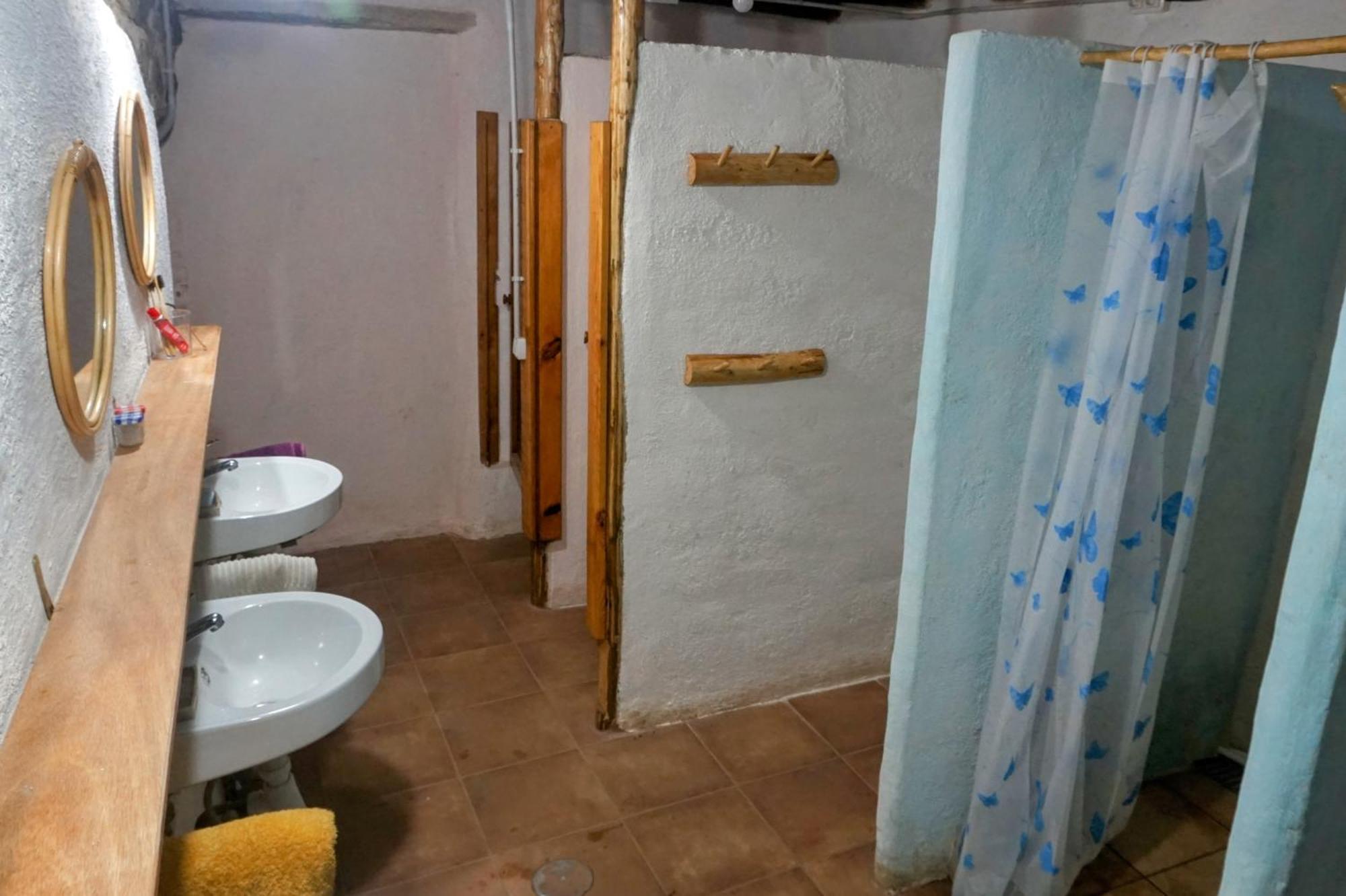 Albergue Del Oso Tierraluz Arbúcies Exteriör bild